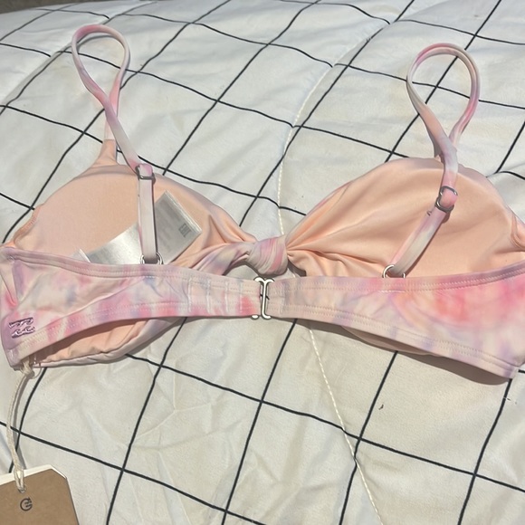 Billabong Swimsuit - Picture 4 of 4